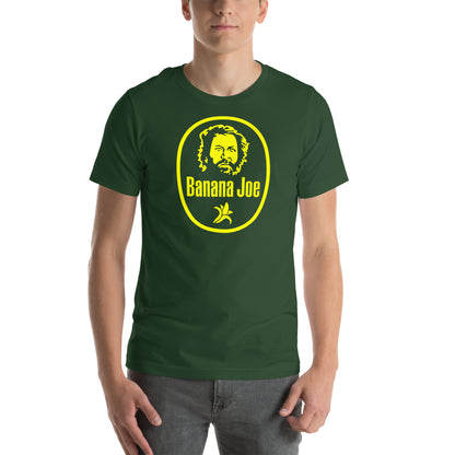 hombre con camiseta banana joe bud spencer en color verde botella