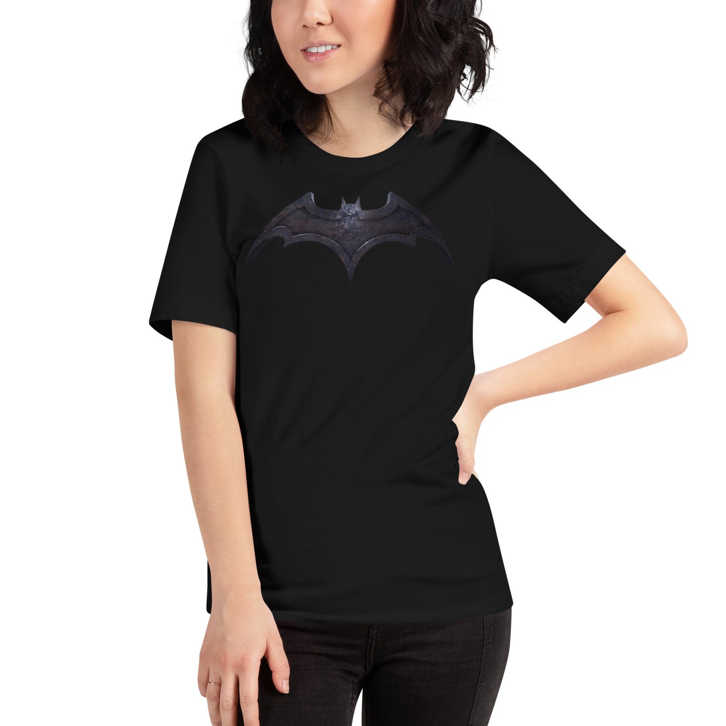 mujer con camiseta batman murcielago el caballero oscuro en color negro