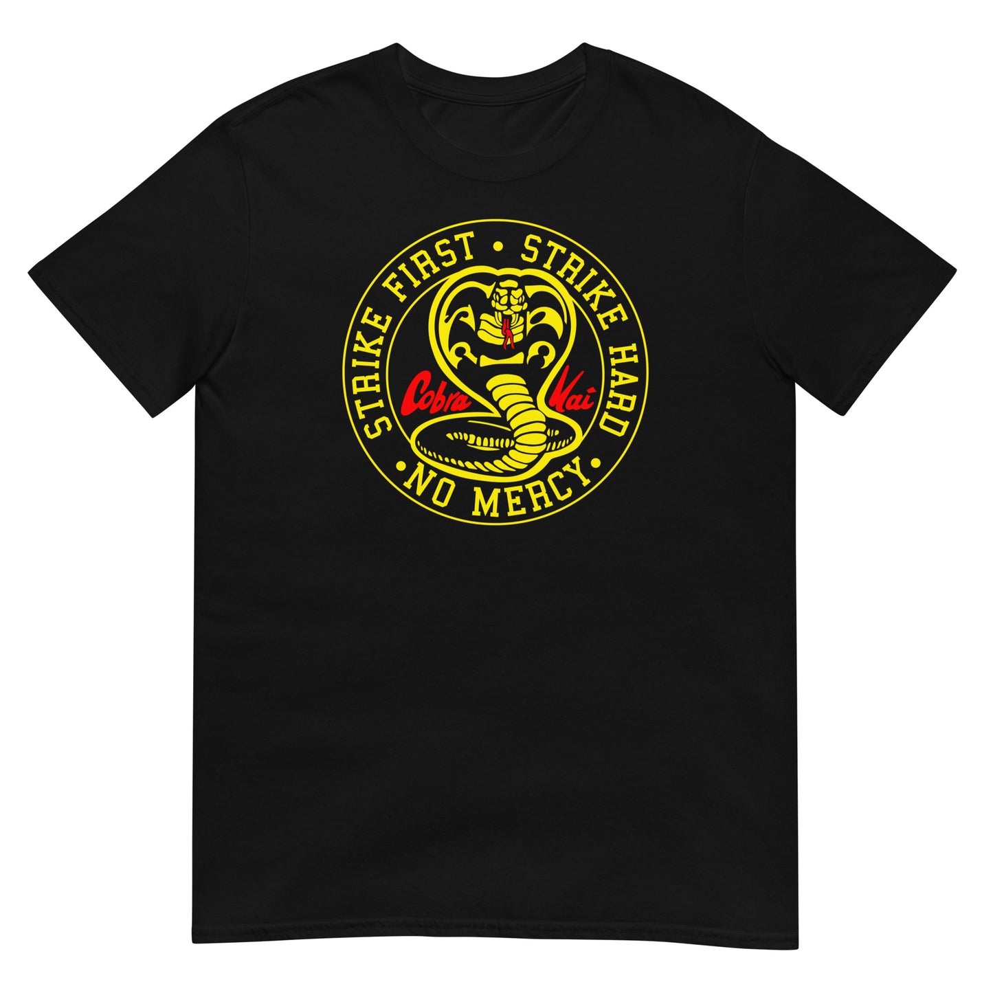 camiseta de cobra kai en color negro