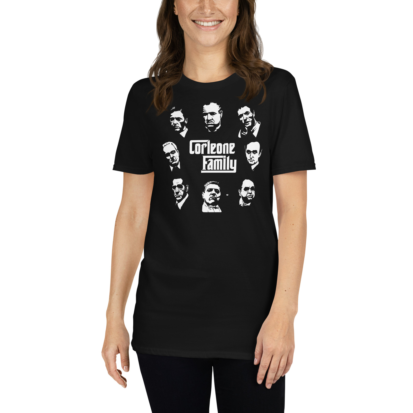 mujer con camiseta familia corleone el padrino the godfather en color negro