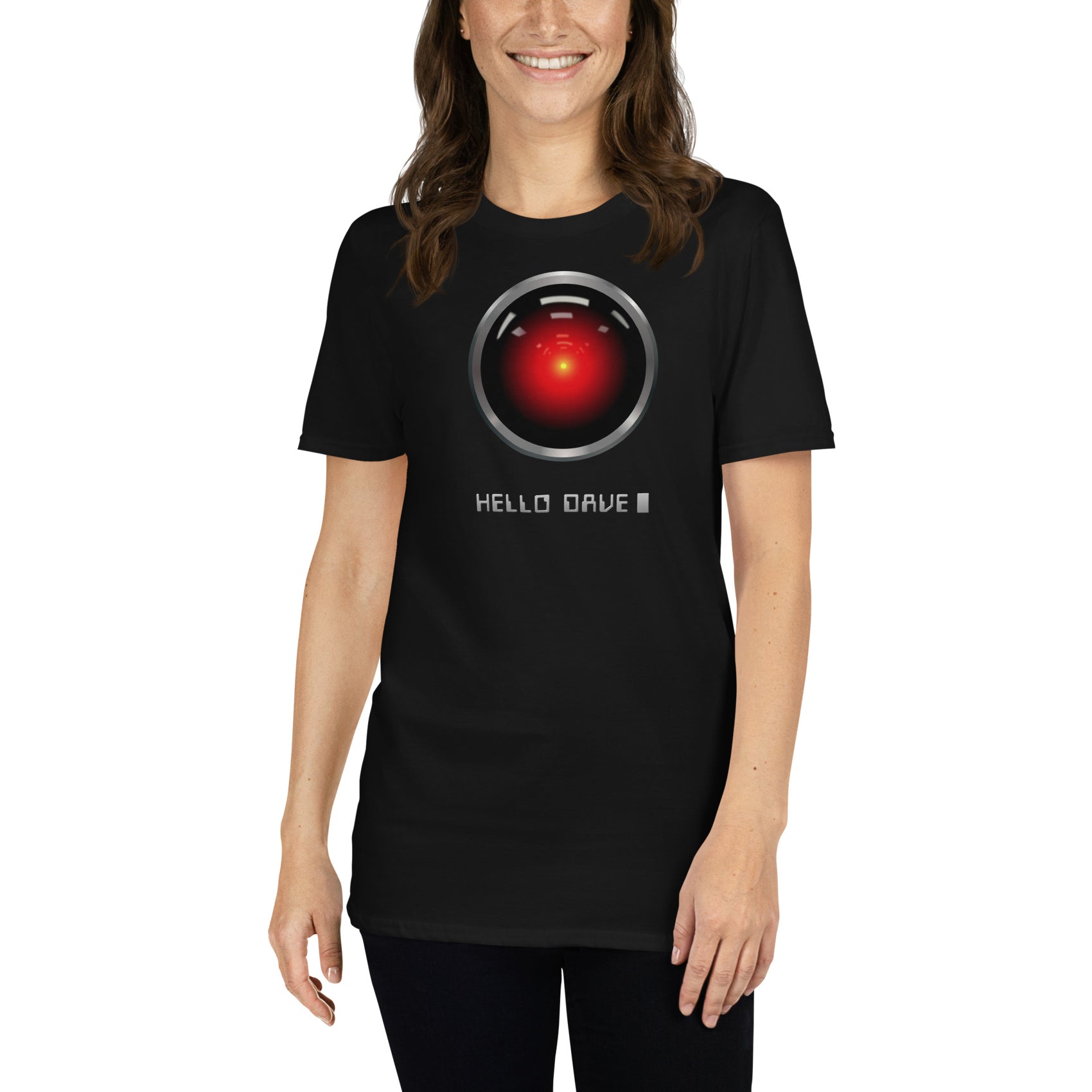 mujer con camiseta hal 9000 de 2001 una odisea del espacio en color negro