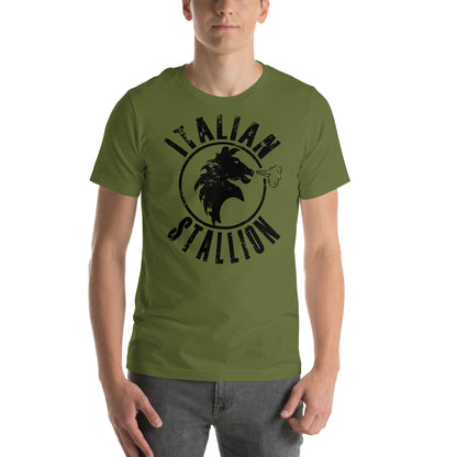 hombre con camiseta italian stallion rocky balboa en color verde oliva