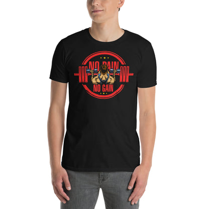 hombre con camiseta no pain no gain gym gimnasio fitness en color negro