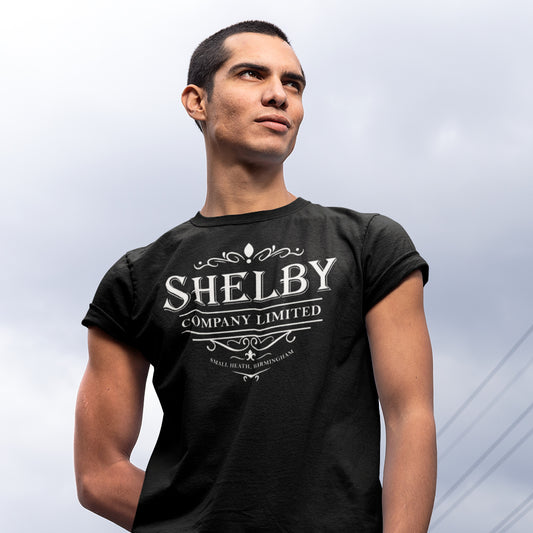 hombre con camiseta peaky blinders shelby company limited en color negro