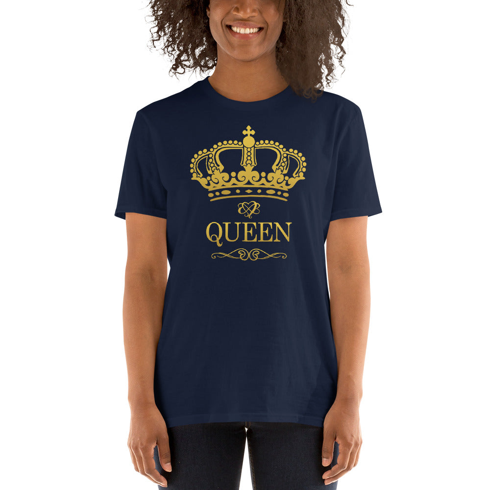 mujer con camiseta queen reina corona regalo dia de la madre en color azul marino