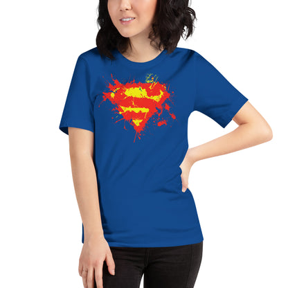 mujer con camiseta superman el hombre de acero splatter en color azul royal