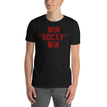 hombre con camiseta win rocky win balboa en color negro