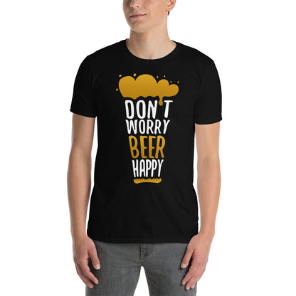 hombre con camiseta don't worry beer happy en color negro