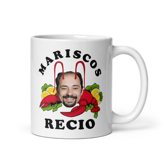 taza de mariscos recio de la que se avecina en color blanco